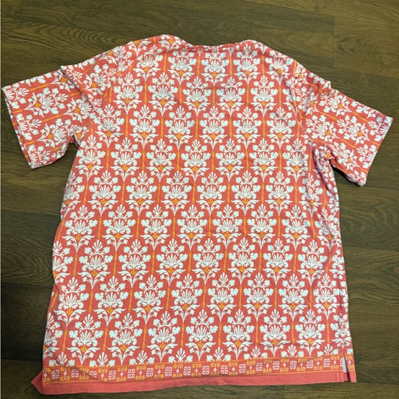 Floral Pink and White Short Sleeve Top - Picture 5 of 5